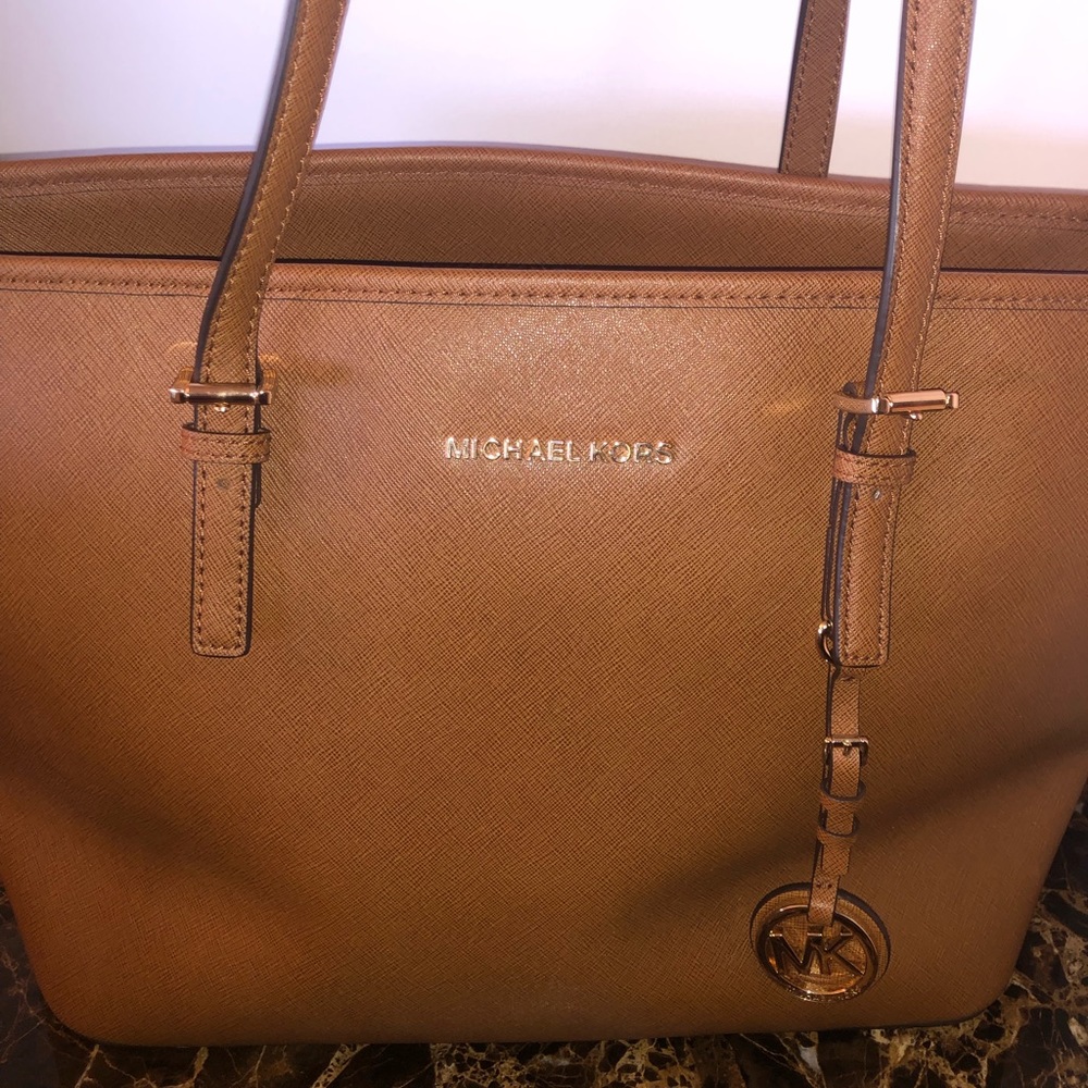 Michael Kors Jet Set Travel Multifunction Tote
